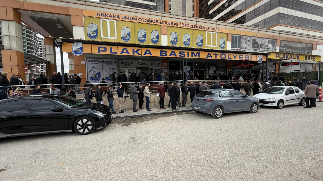 APP plakalar için son tarih 1 Nisan! Değiştirmeyenler atölyelere akın etti, mesai uzadı