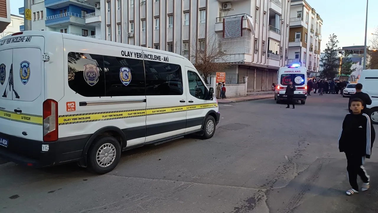 Batman'da evlat dehşeti! 17 yaşındaki genç annesini ve ağabeyini öldürdü