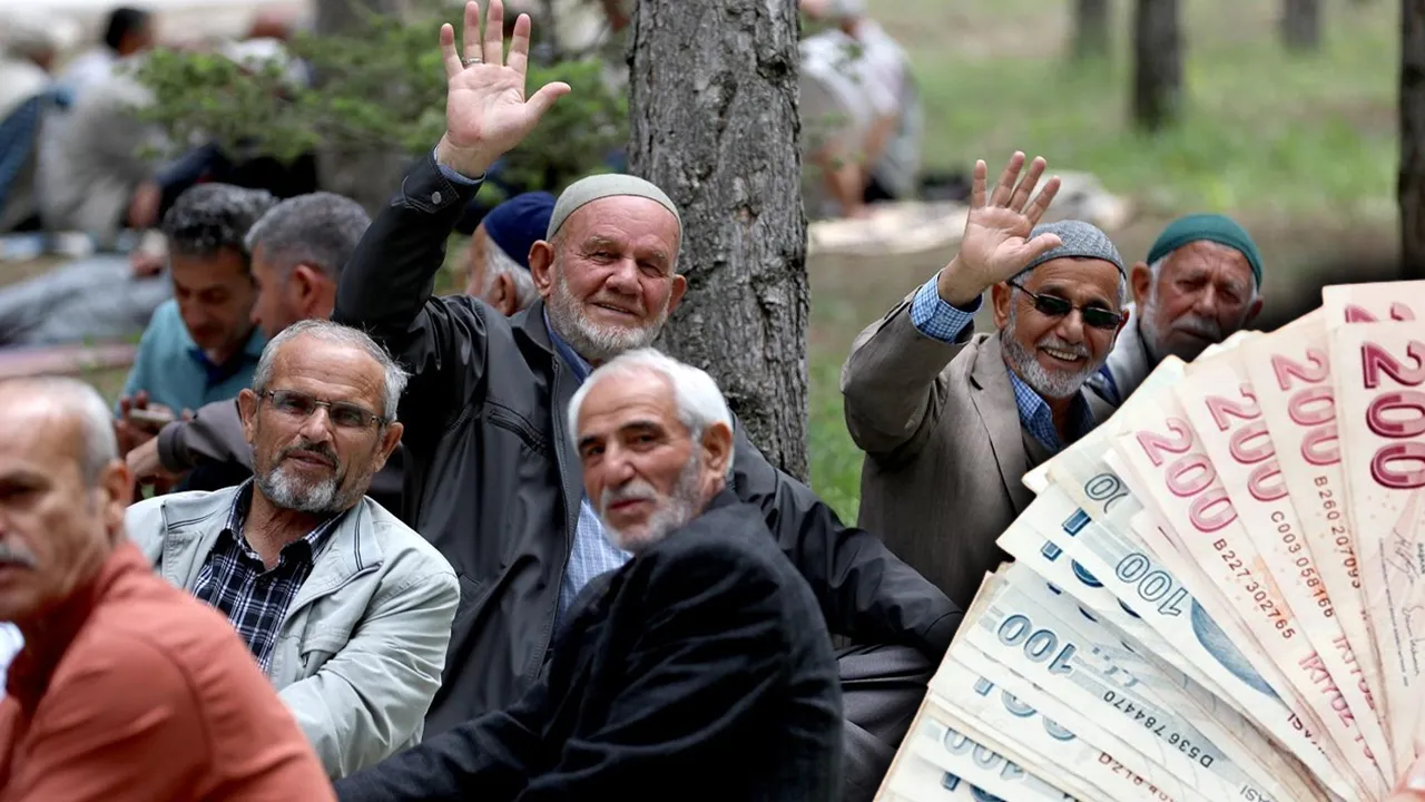 Ekonomistlerin enflasyon tahmini belli oldu! İşte emekliyi bekleyen 3 aylık zam