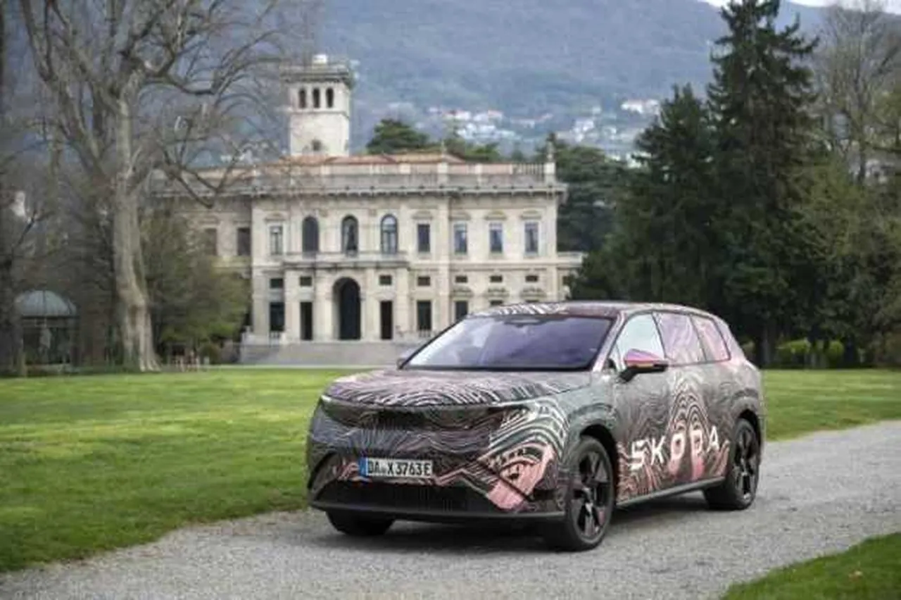 En büyük Skoda geliyor: İşte 600 km menzilli Peaq’ten ilk detaylar