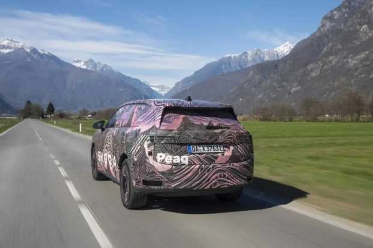 En büyük Skoda geliyor: İşte 600 km menzilli Peaq’ten ilk detaylar