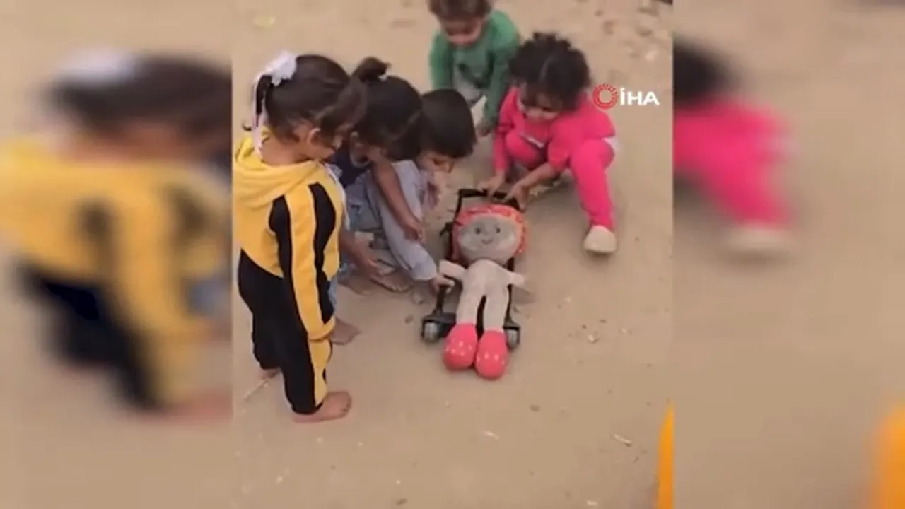 Gazze'de yürek burkan 'cenaze oyunu'