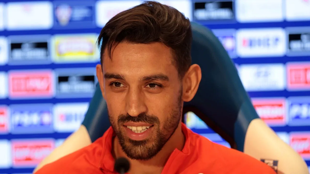 İrfan Can Kahveci'den havai fişek saldırısı hakkında: Türk milletini daha tanıyamamışlar