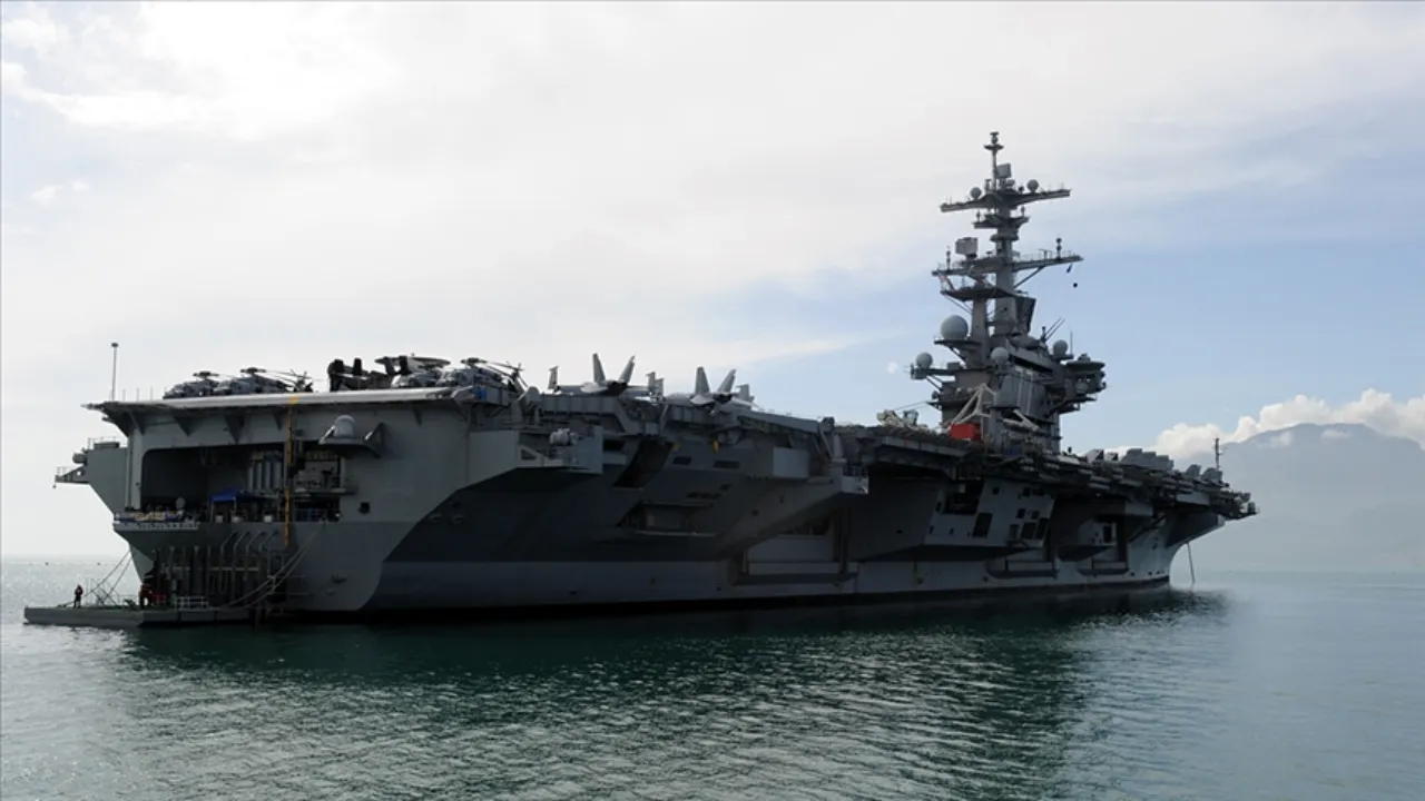 USS George H.W. Bush uçak gemisi Orta Doğu'ya doğru yola çıktı! İran'a karşı yığınak sürüyor 