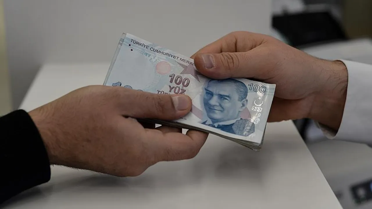 Bayram ikramiyesine zam olacak mı? Milyonlarca emekli heyecanlandı: Artış mümkün!