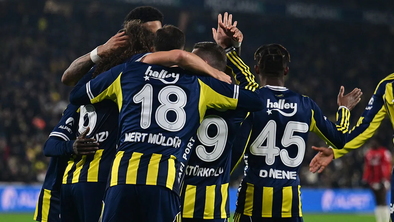 Fenerbahçe'nin Gaziantep FK maçı 11'i belli oldu: Sürpriz tercihler