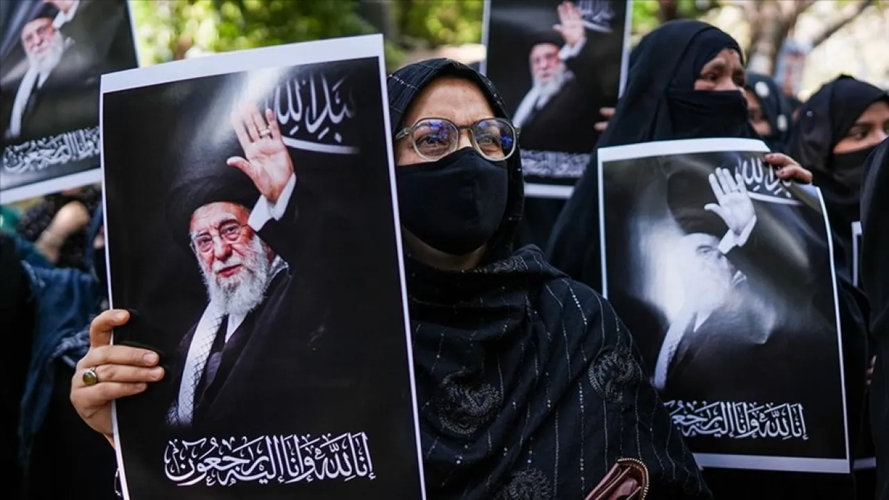 İran'ın dini lideri Hamaney için 3 günlük cenaze töreni başlıyor!
