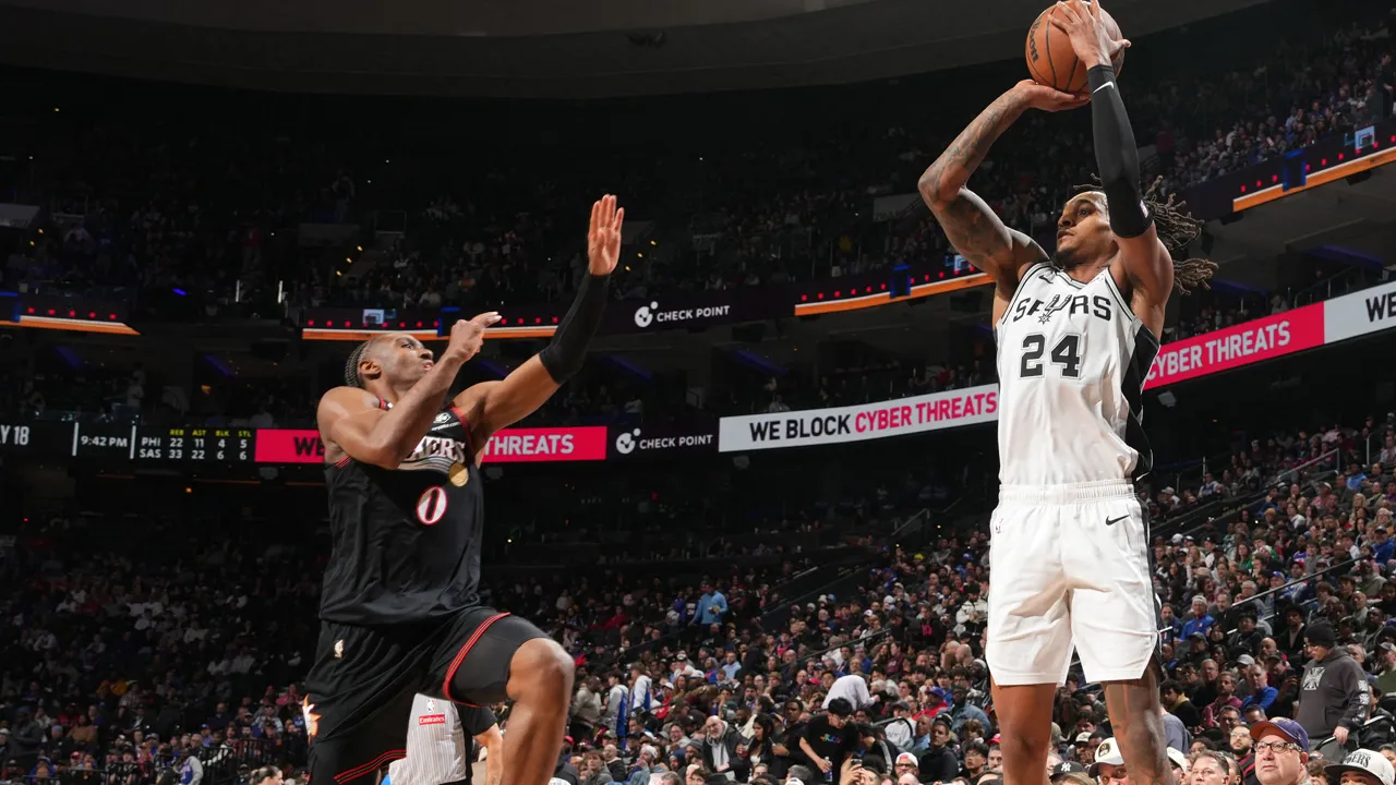 San Antonio Spurs'ten Philadelphia 76ers'a 40 sayı fark: Son 13 müaçta 12 galibiyet