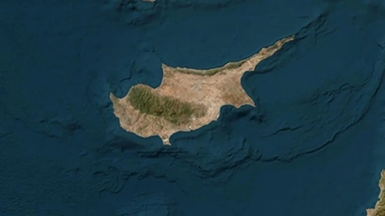 Akrotiri’de hareketlilik: Şüpheli obje nedeniyle alarm verildi