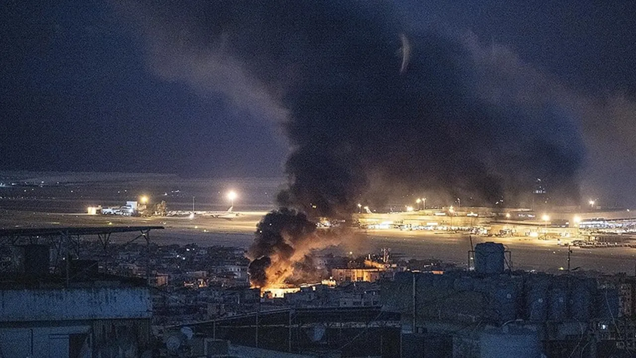 Beyrut'ta üst üste patlamalar! İsrail, Hizbullah'ın altyapısını hedef aldı