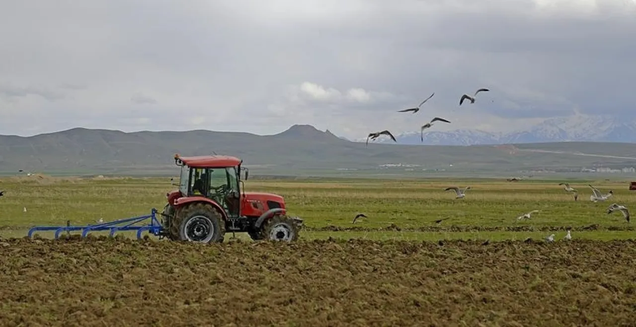 Çiftçilere müjde: 12,3 milyar liralık tarımsal destek ödemesi için tarih belli oldu