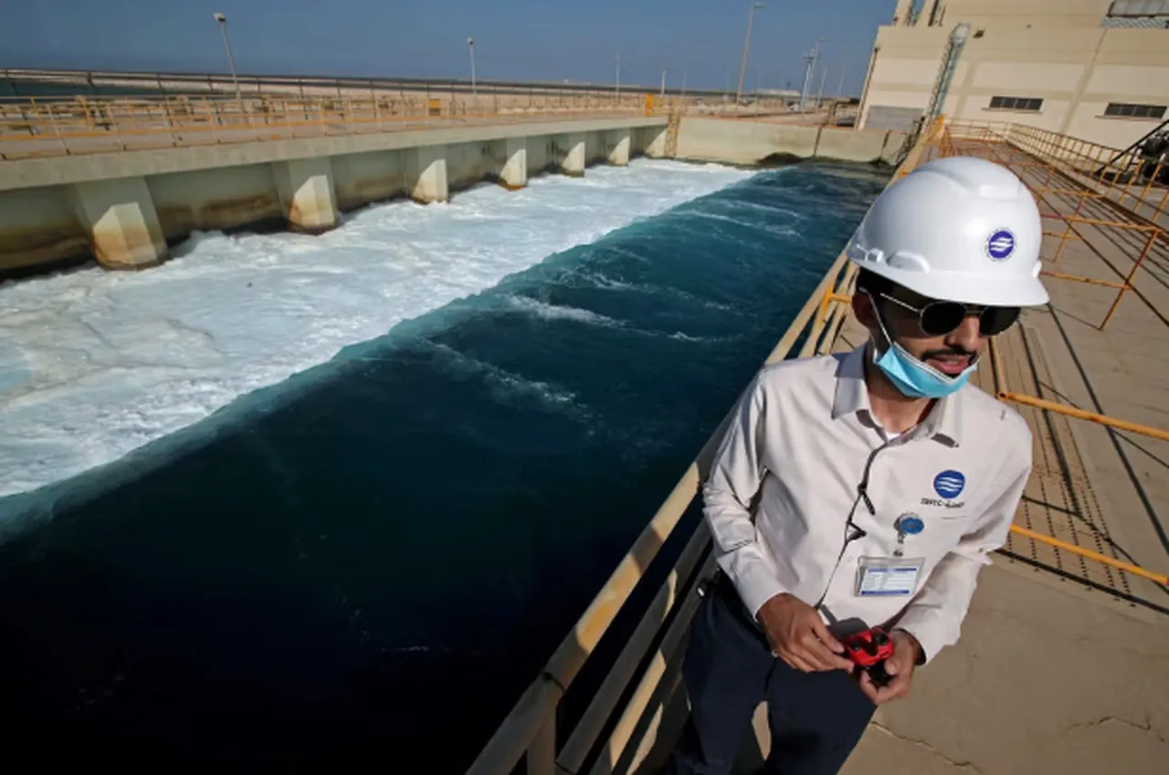 İran-ABD-İsrail savaşı bölgeye yayılıyor! Herkes petrolü konuşuyor, seyri 'su' değiştirebilir