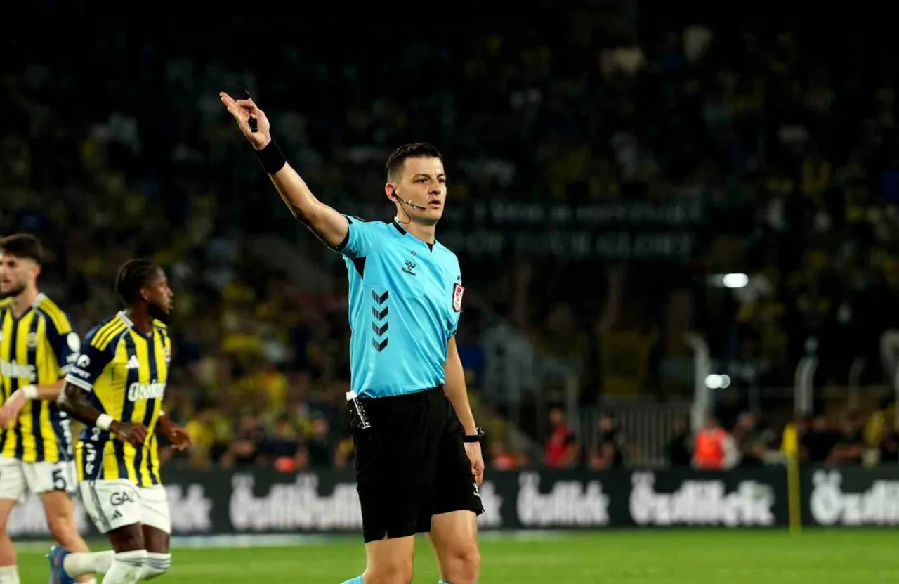 Ozan Ergün kimdir, hangi maçları yönetti? Beşiktaş-Galatasaray derbisinin hakemi Ozan Ergün oldu