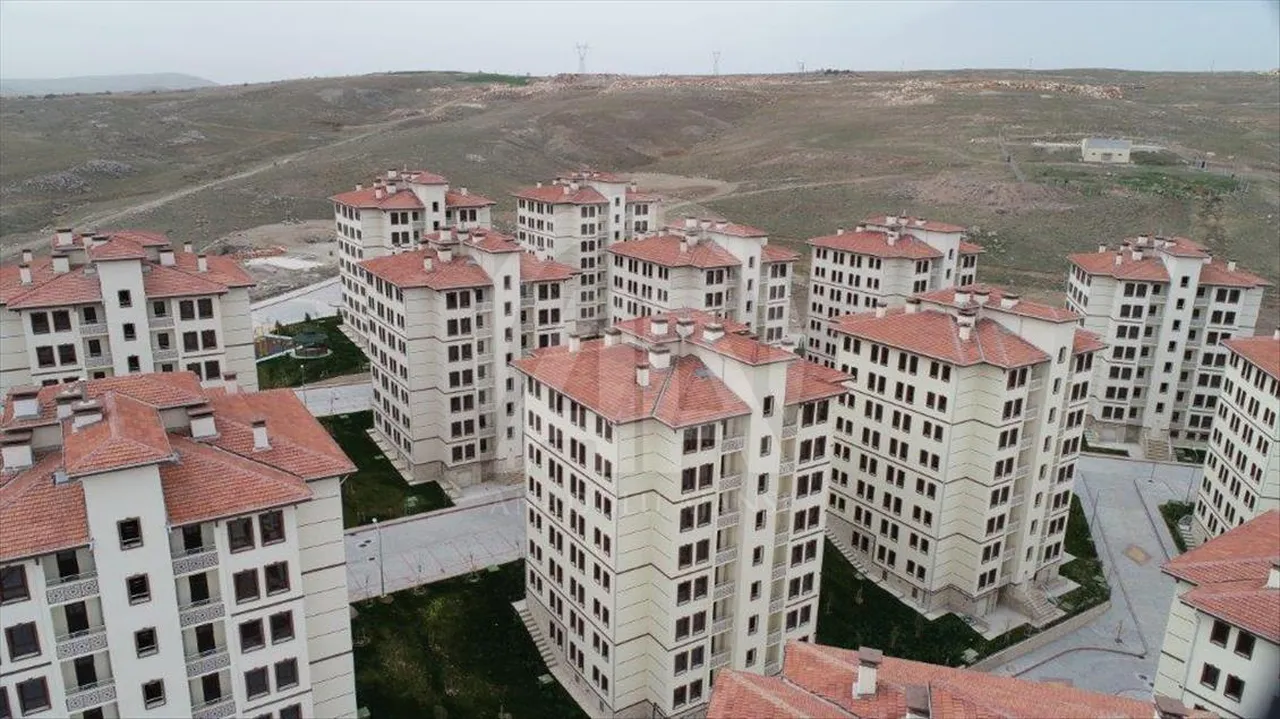 TOKİ'den Ankara için ek kura duyurusu! 270 konut için kura tarihi belli oldu