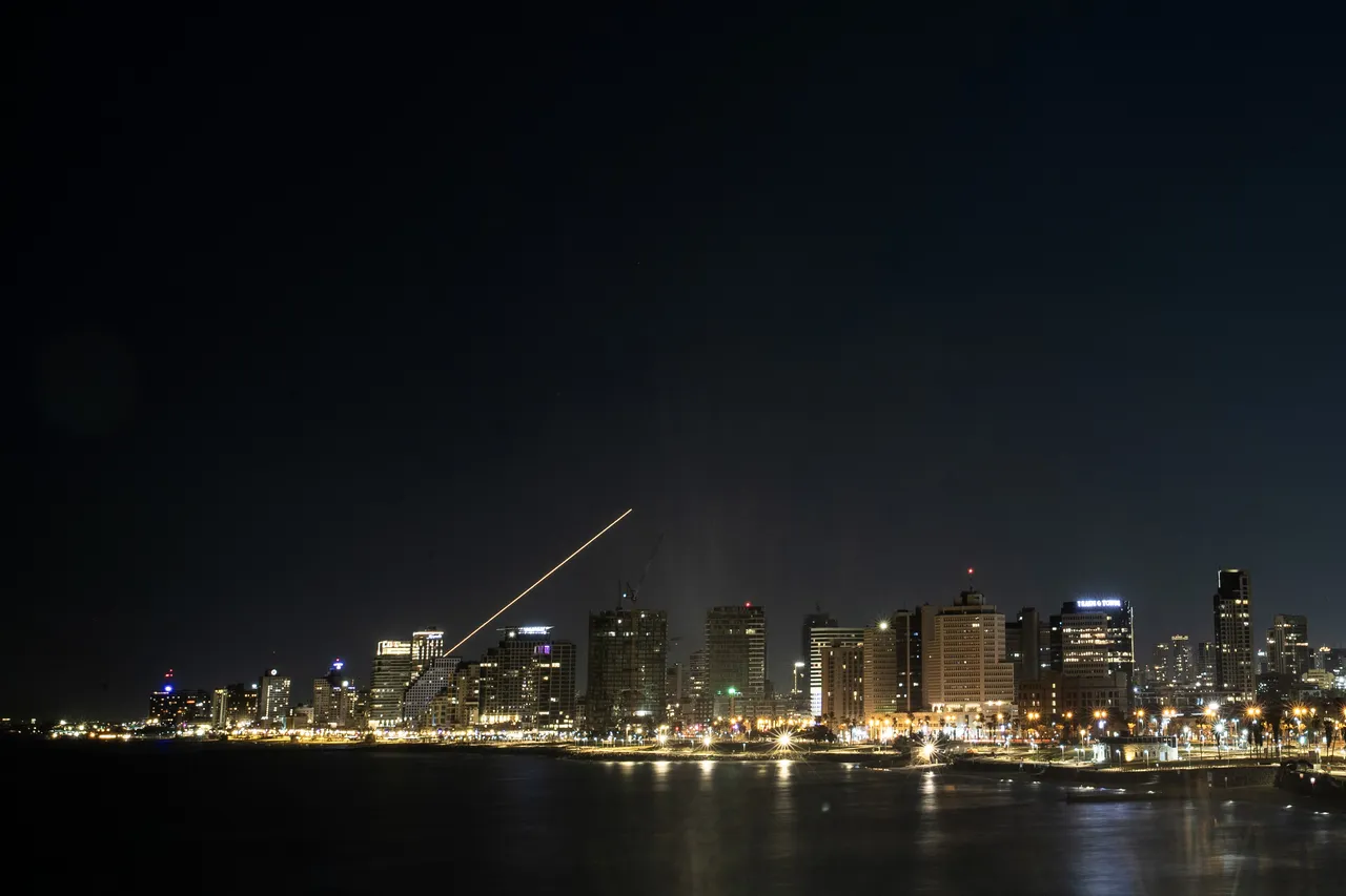 İran'dan İsrail'e füze yağmuru: Sirenler bile yetişemedi!