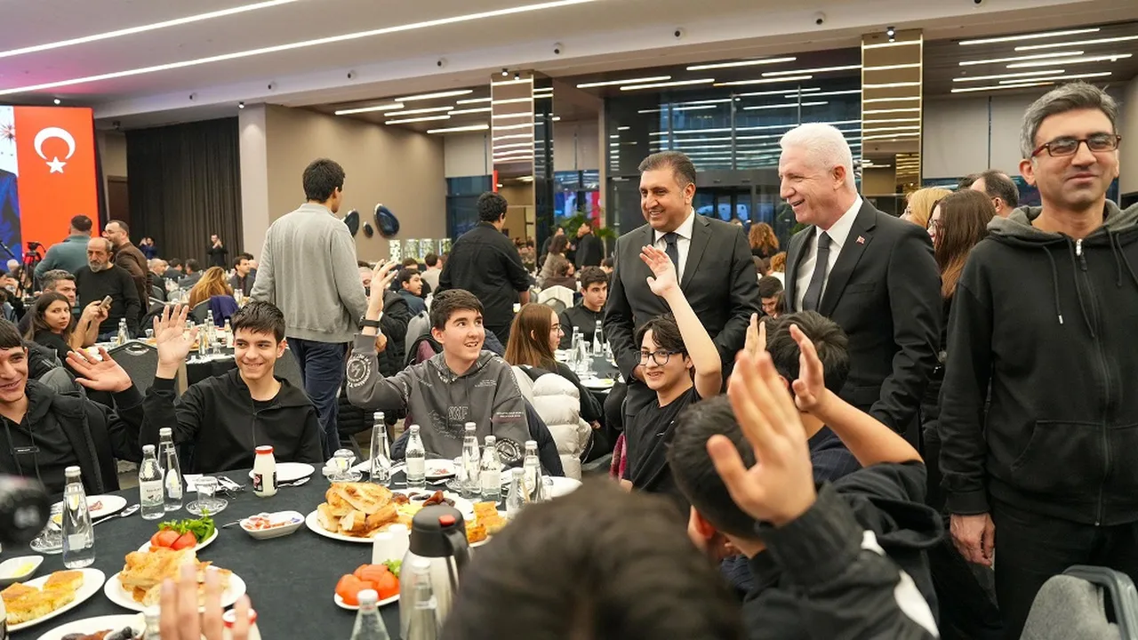 LGS birincileri burs miktarı Ramazana özel 10 bin TL oldu! Ödemeler ne zaman yapılacak?