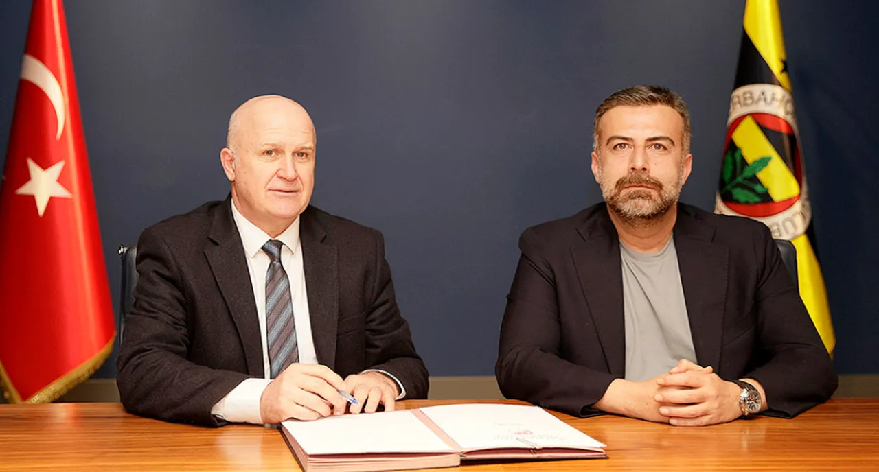 Şenol Çorlu kimdir, kaç yaşında? Fenerbahçe Futbol Akademi Genel Koordinatörü oldu