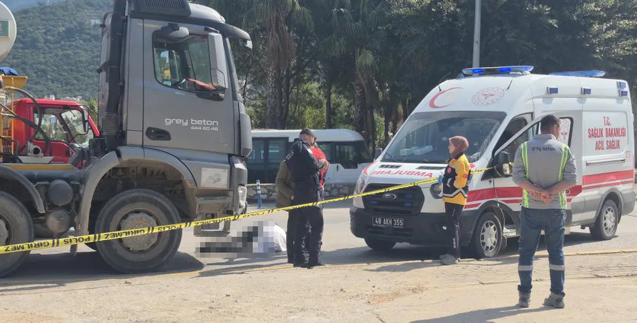 Beton mikserinin çarptığı iş adamı hayatını kaybetti.