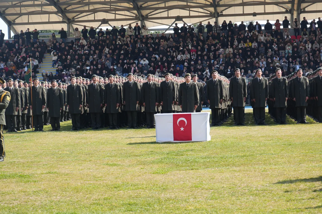 Yunanistan 17 yılda yapabiliyor, Türkiye bir yılda mezun etti: İşte Türk ordusunun yeni neferleri!