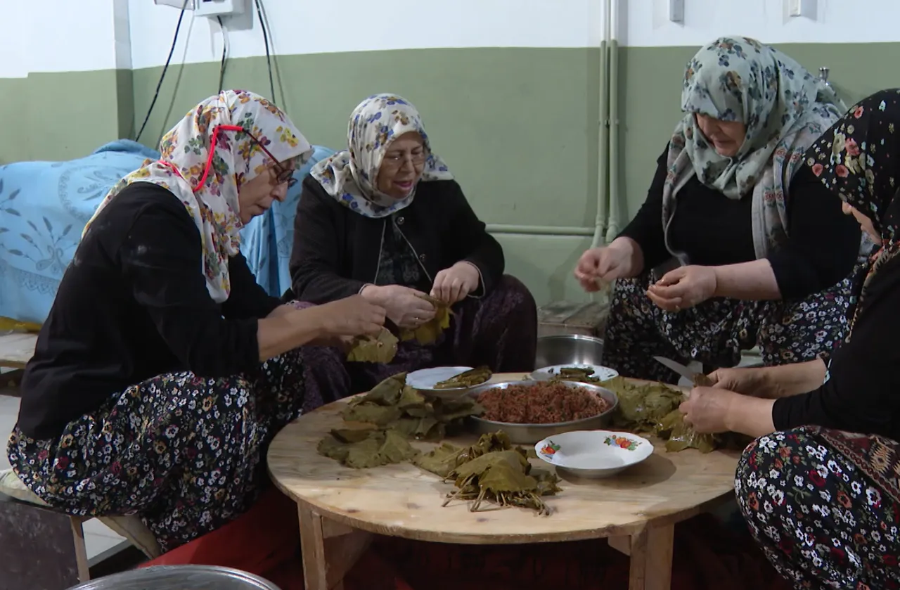 Bir çuval unla başladılar! Ürünleri hem Türkiyeye hem dünyaya gönderiyorlar