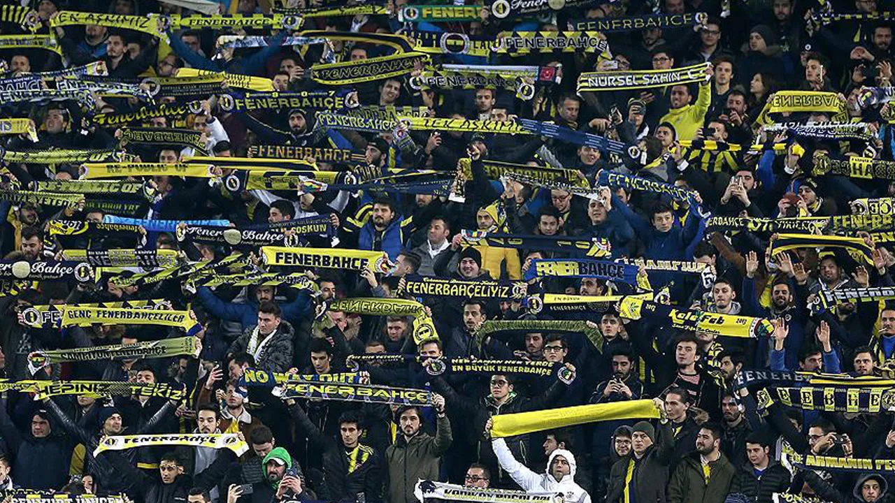 Fenerbahçe'den 5 taraftara yasal işlem: Bilet satılmayacak, kombineleri iptal edilecek
