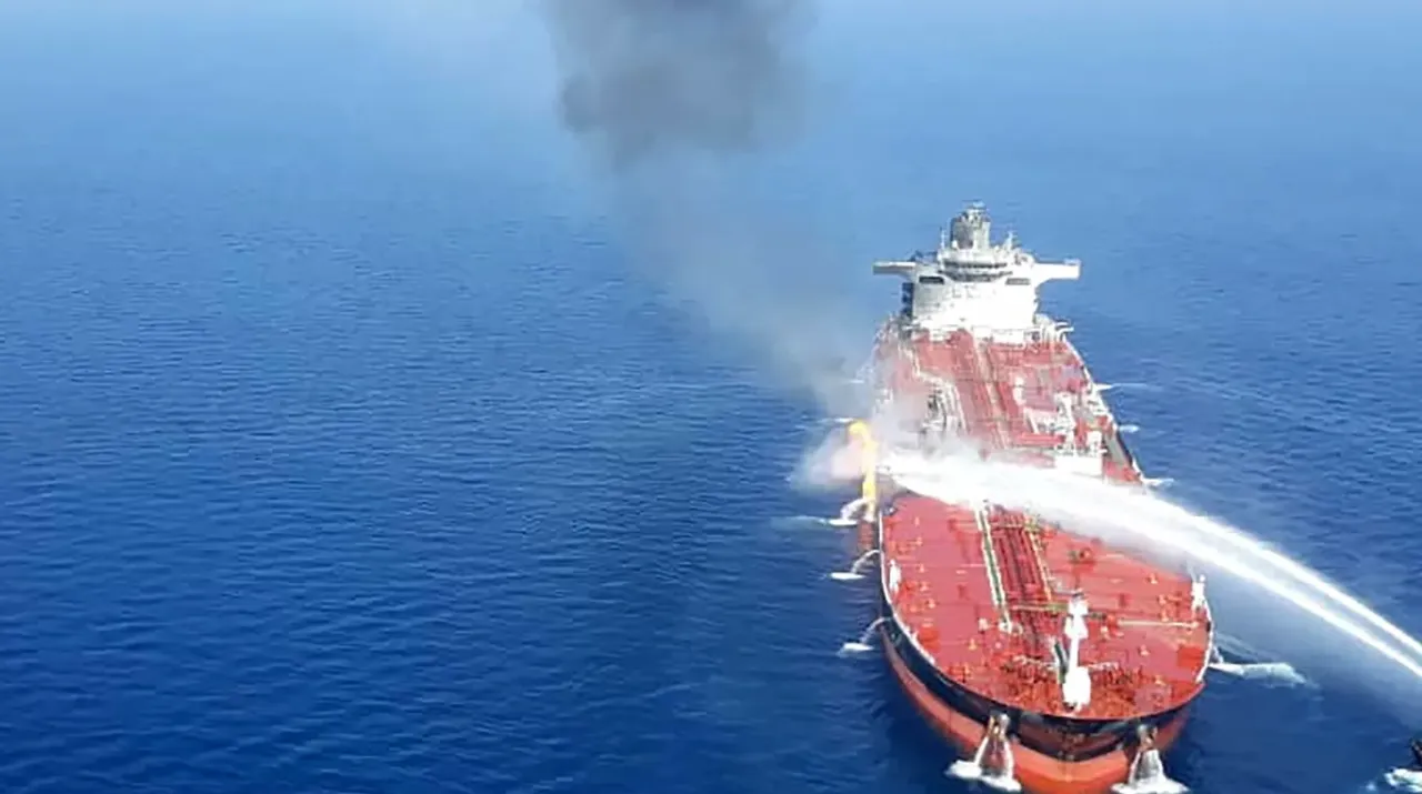 Hürmüz’de sıcak anlar: İran’dan ABD bağlantılı tankere İHA saldırısı