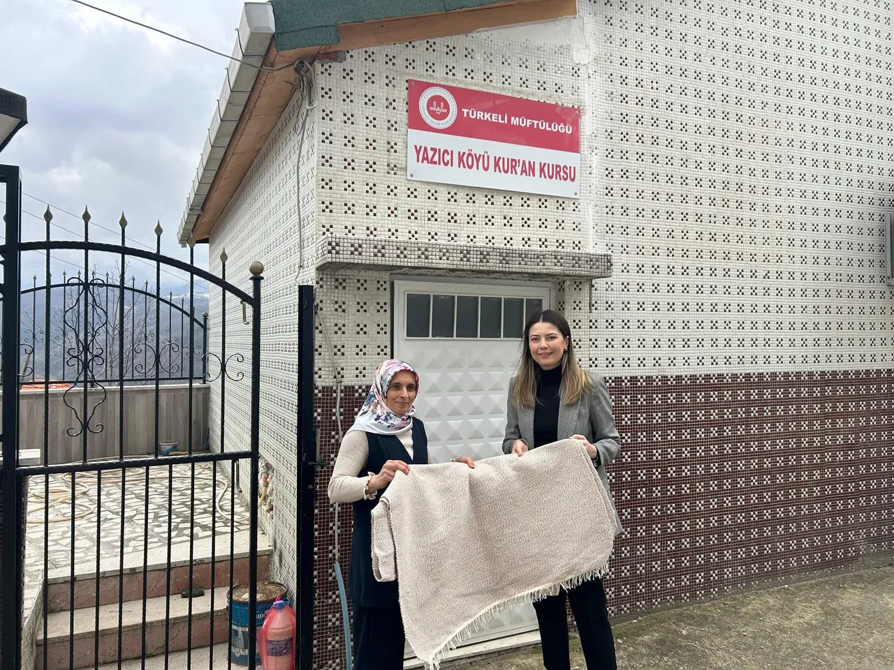 İlmek ilmek emek, ilmek ilmek kazanç: Geleneksel kilim dokumacılığı Türkelide yaşatılıyor