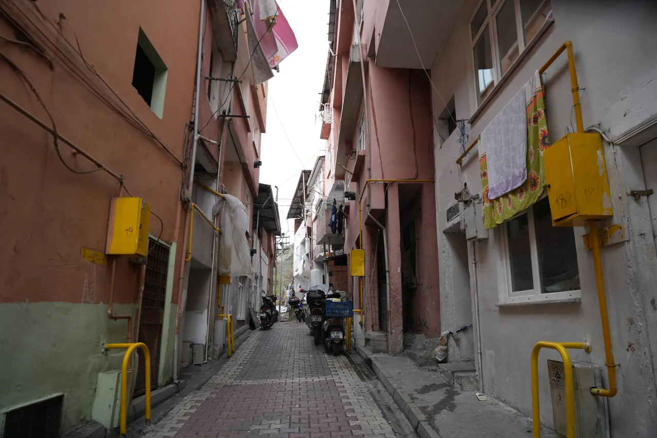 “Kabe’de Hacılar” ilahisi herkesin dilinde… Celal Karatüre’nin bilinmeyenlerini babası anlattı