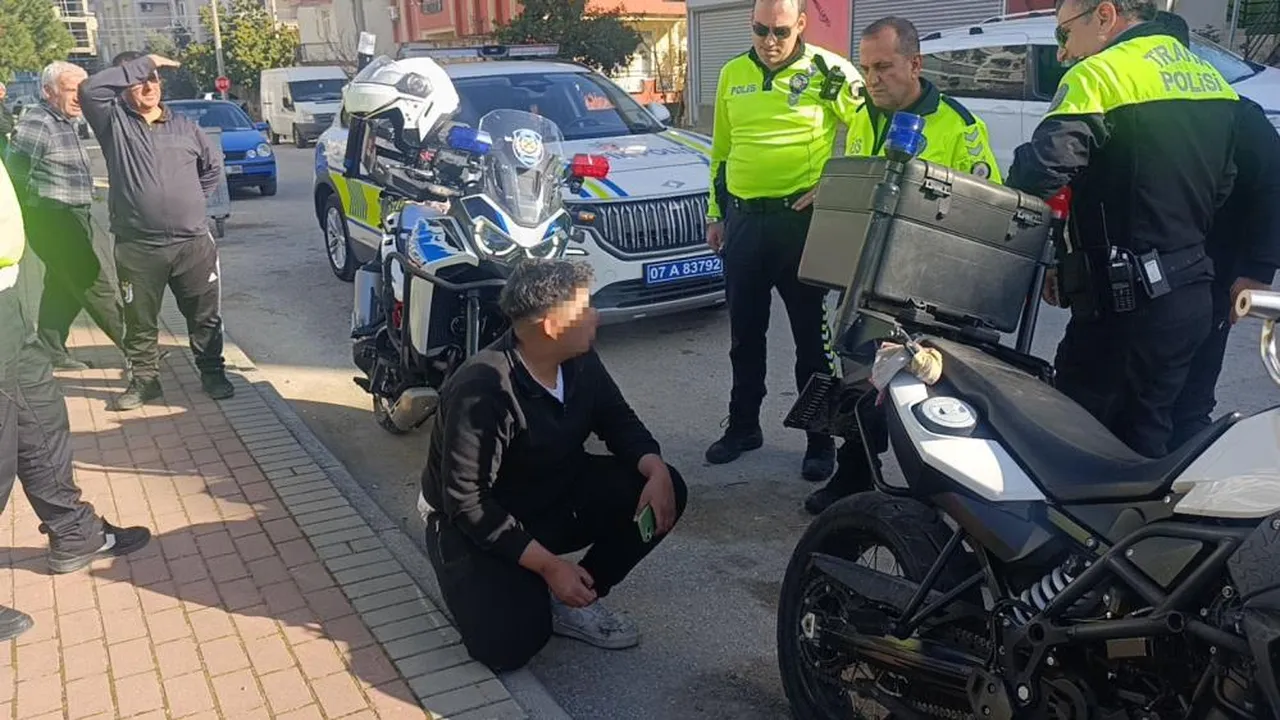 Polisi görünce motosikleti bahçeye attı! Cezadan kurtulamadı