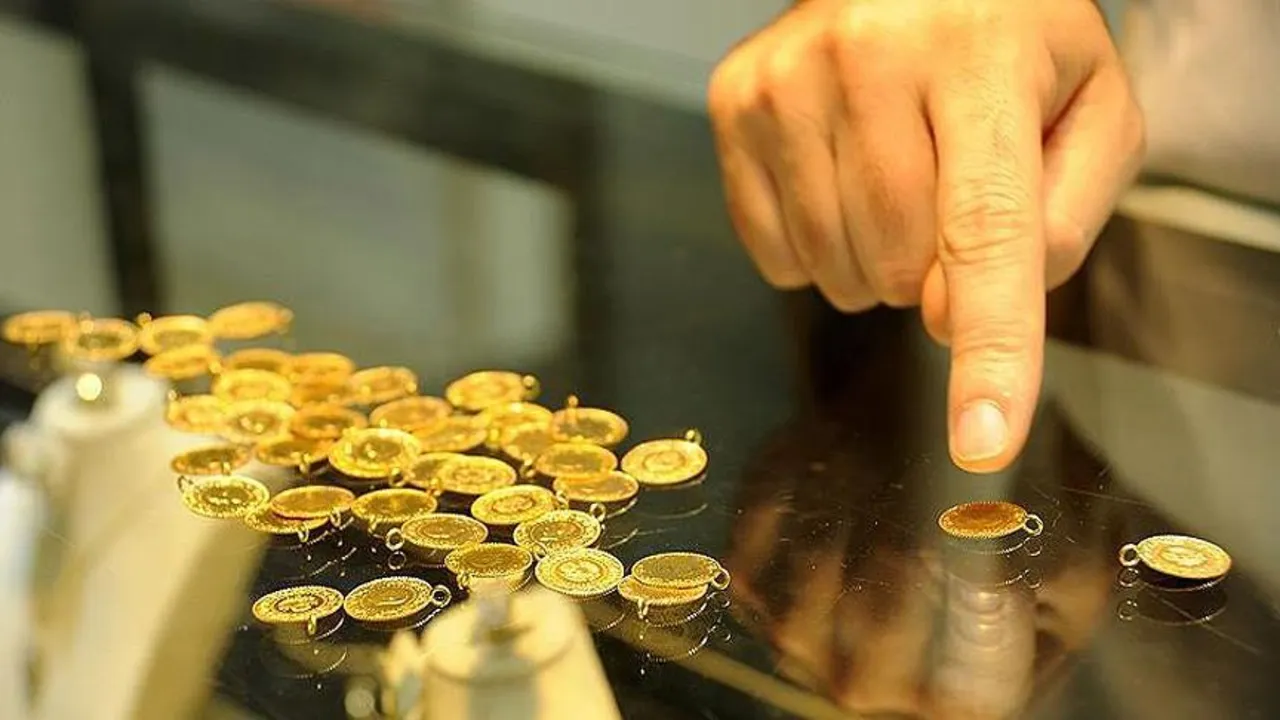 Altın alalım mı satalım mı? İslam Memiş'ten dikkat çeken uyarılar