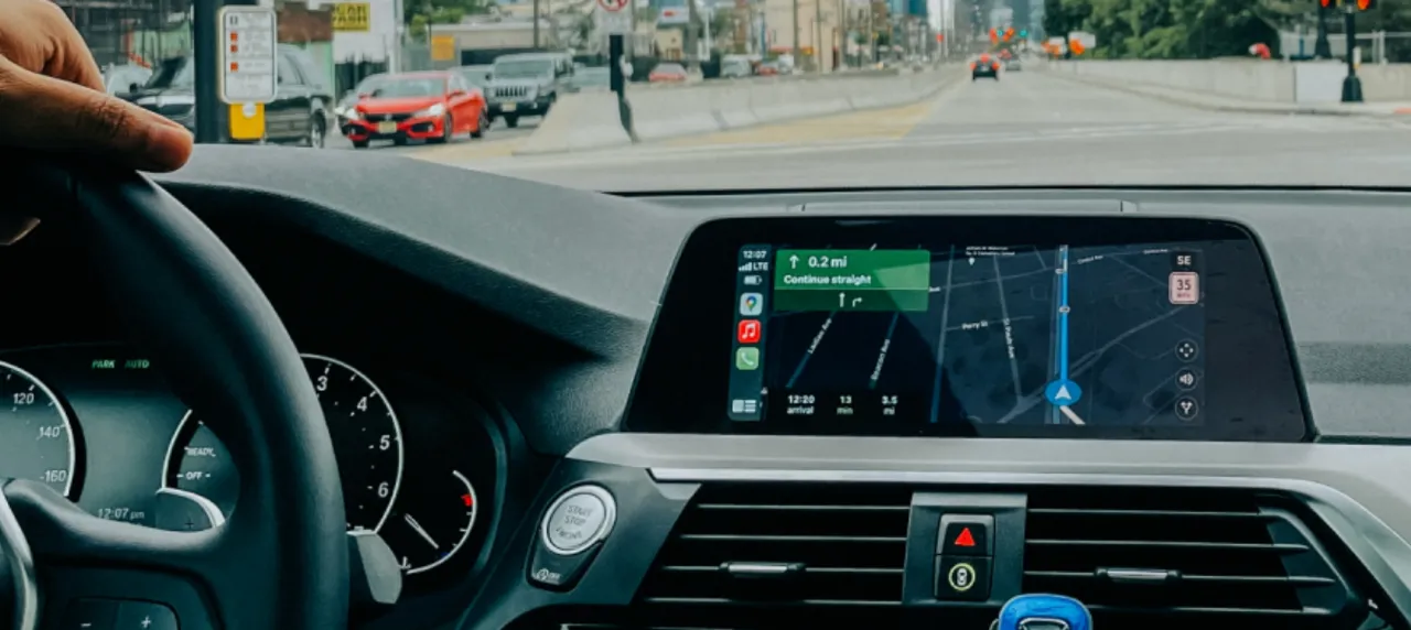 Arabada multimedya yasak mı, ses sistemi cezası ertelendi mi? CarPlay ve Android Auto için son durum!