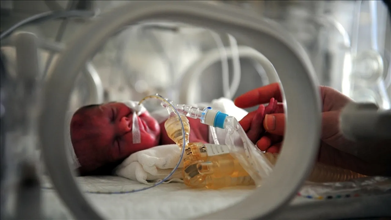 Bebeklerde gizli hastalık! Her 100 doğumdan birinde görülüyor