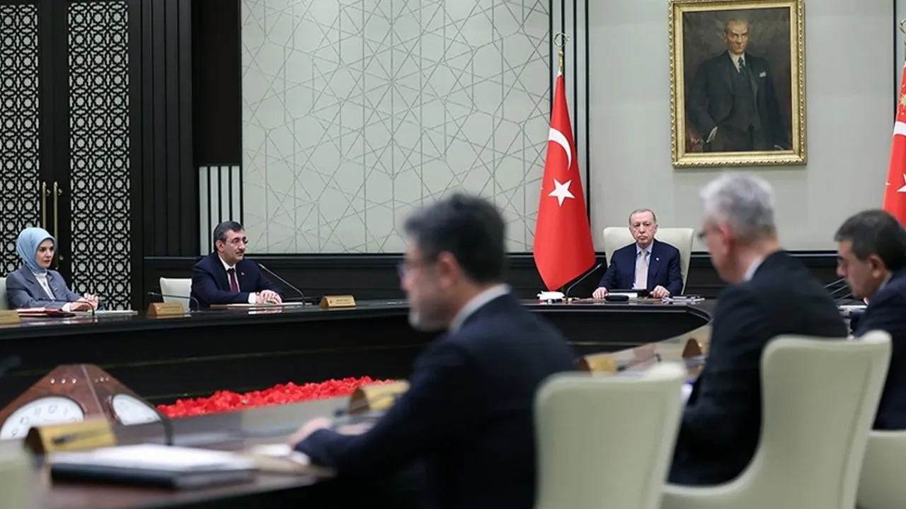 Beştepe’de kritik zirve! Kabine’nin gündeminde Orta Doğu var