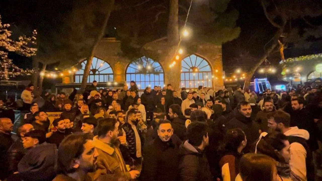 İstanbul'dan bile çıkıp giden var! Sahur vakti kuyruk uzadı, herkes bu lezzeti konuşuyor