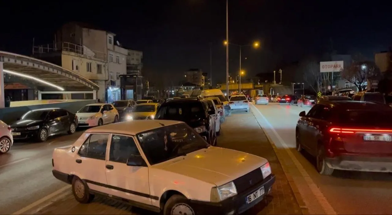 İstanbul'dan bile çıkıp giden var! Sahur vakti kuyruk uzadı, herkes bu lezzeti konuşuyor