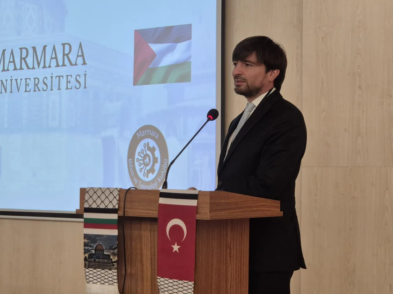 O gazetecileri unutturmadılar! Marmara Üniversitesi’nde dikkat çeken Gazze sergisi