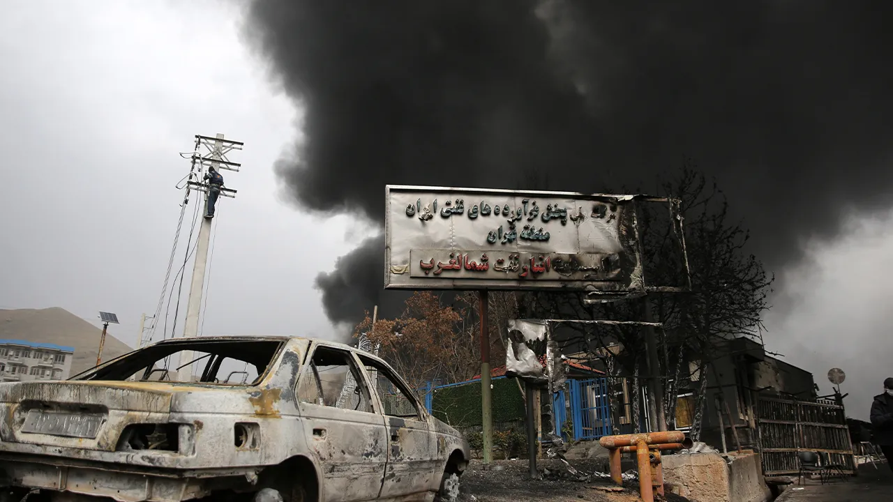 Savaşın ağır bedeli! İran'a saldırılar hem mutfağı hem doğayı hedef aldı