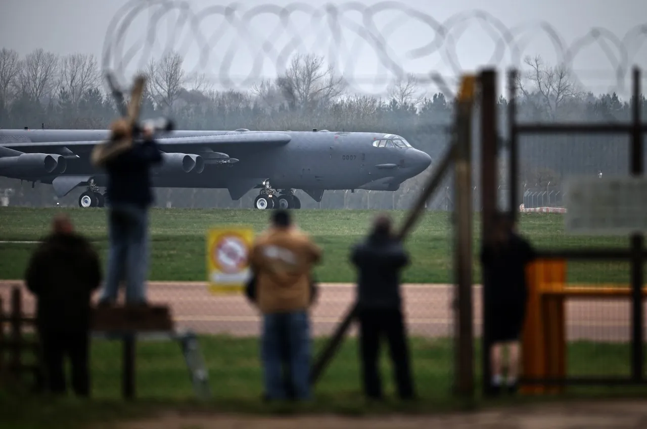ABDden Avrupada dikkat çeken konuşlanma: B-52 bombardıman uçakları İngilterede