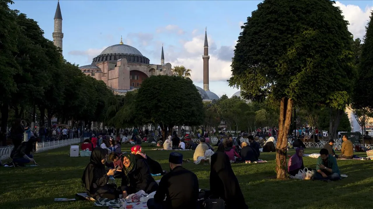 Bayram tatili ne zaman, Ramazanın bitmesine kaç gün kaldı? 2026 son oruç günü ve bayram tarihi