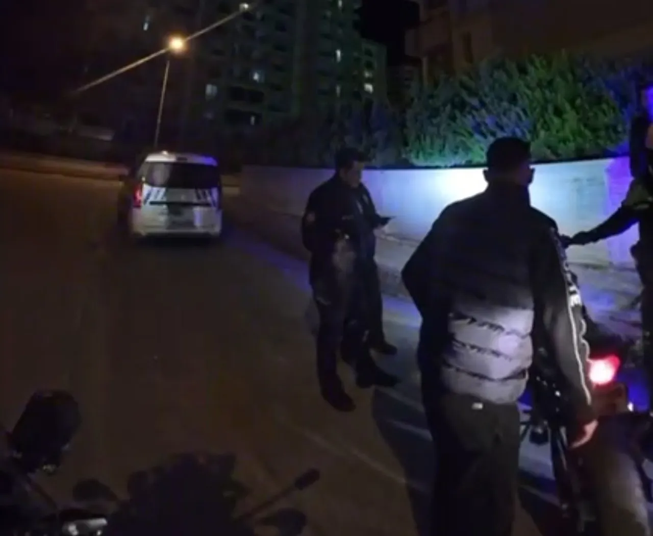 'Dur' ihtarına uymadı, ehliyetsiz motosiklet kullandı! Yarım milyon ceza kestiler