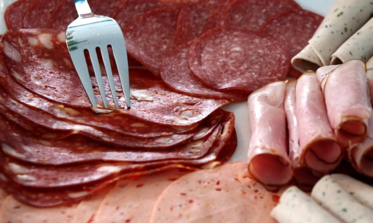 Herkes tavuk diye biliyordu… En zararlı et çeşidi başka çıktı