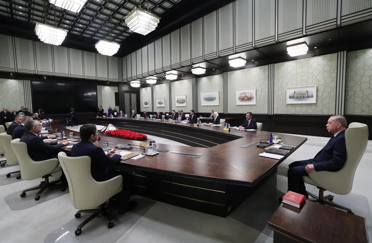 Kabine toplantısı saat kaçta başlayacak? Kabineden çıkacak kararlar merakla bekleniyor