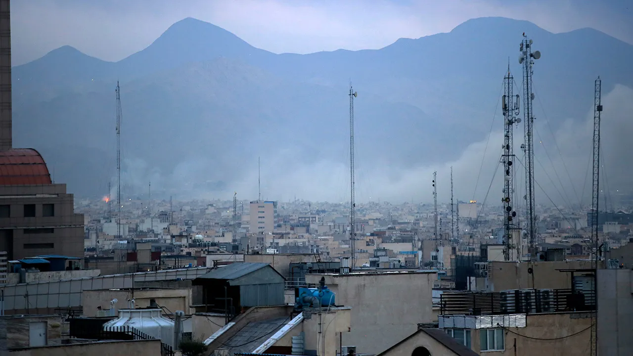 Mücteba Hamaney'in ilk sınavı! Tahran’da patlama sesleri duyuldu