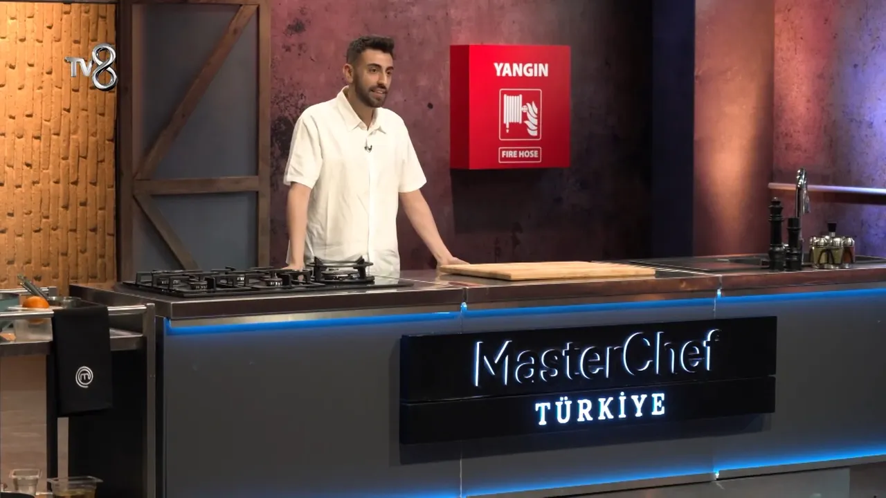Batuhan Ergül daha önce MasterChef'e katılmıştı