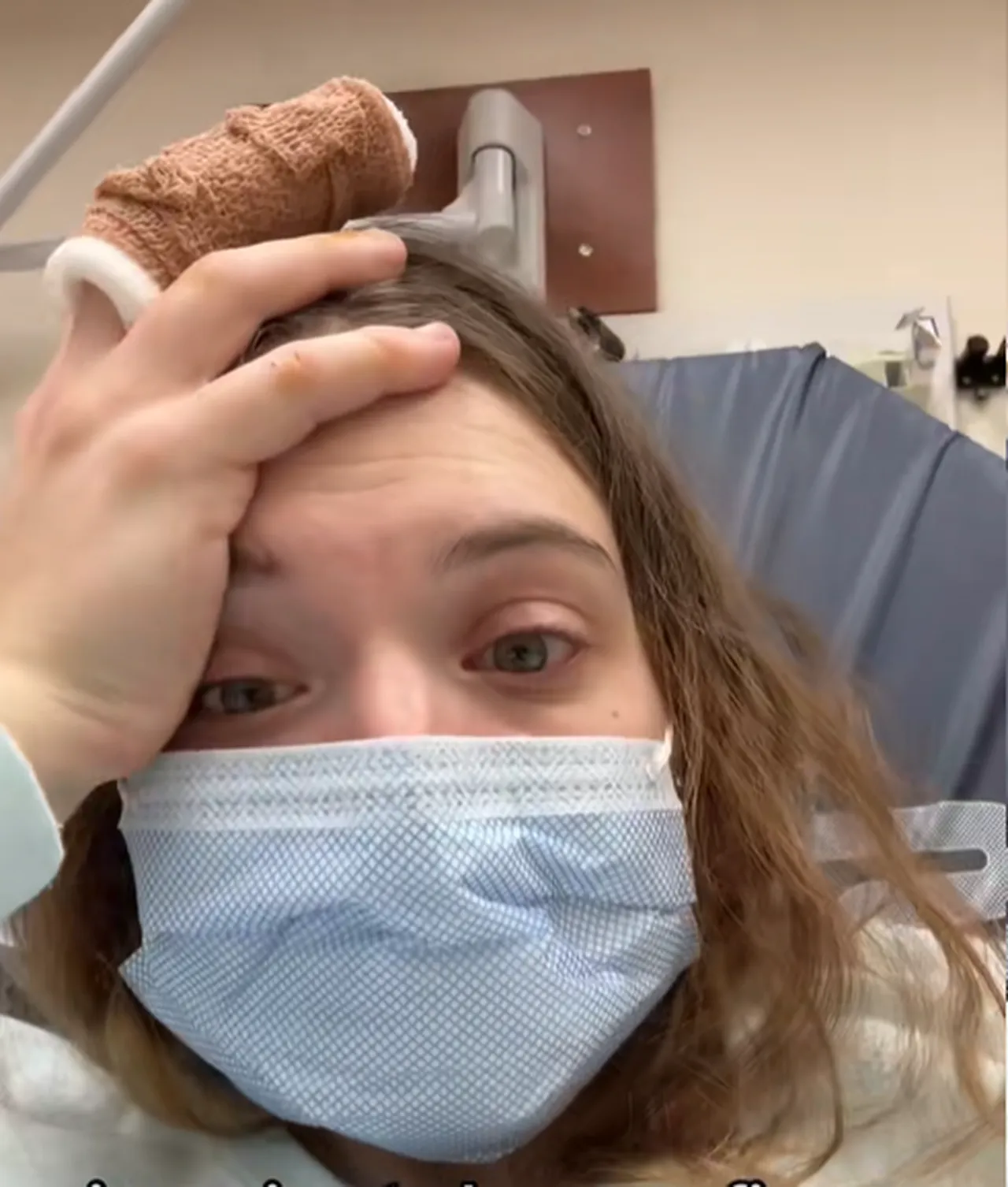 Tırnak yeme alışkanlığı kabusa dönüştü: Parmağını kaybetmekten son anda kurtuldu