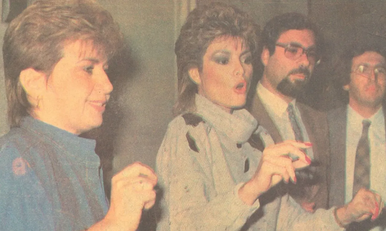 Türk popunun usta söz yazarı Ülkü Aker hayatını kaybetti