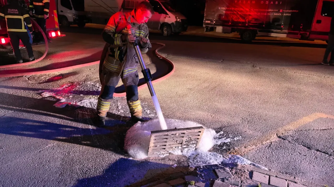 Tuvalette çakmak çaktı, bir anda patlama oldu! Nedeni ortaya çıktı