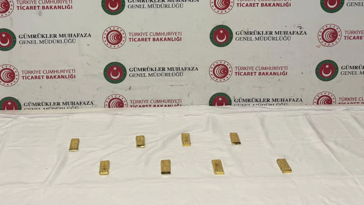 Yurda kaçak olarak sokulmak istenen kilolarca altına el konuldu!