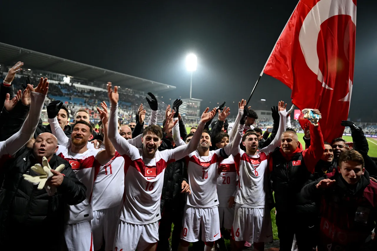 A Milli Takım'dan tarihi başarı: Kosova'yı da geçtik, 24 yıllık Dünya Kupası hasretini bitirdik