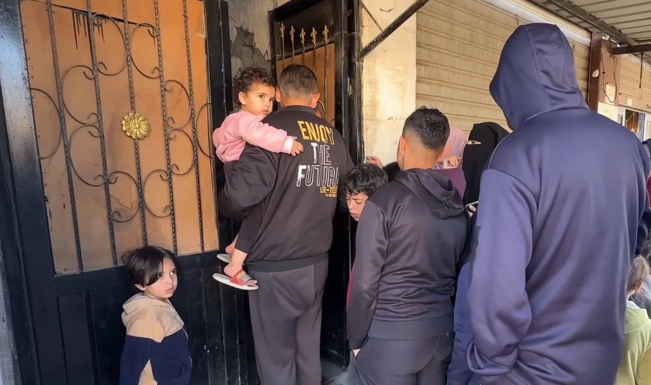 Cebinde 3 şekel bozukluğu olmayan aç kalıyor... Gazze'de 'bozuk para' barikatı